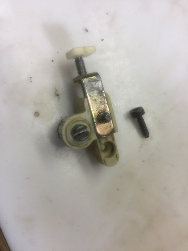 Stihl 391 311 039 390 290 029 271 291 Chain Tensioner