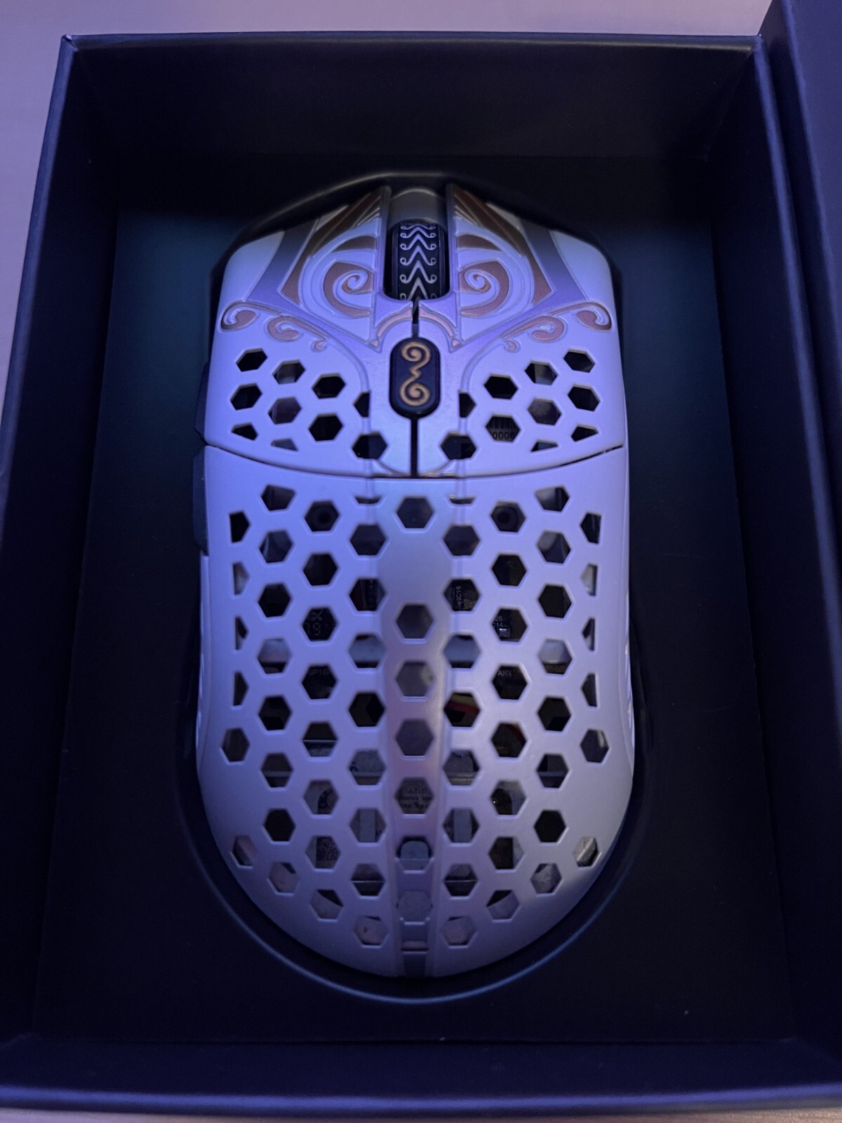 Finalmouse Starlight-12 Wireless Mouse Medium Zeus King of Finalmouse Starlight-12 Wireless Mouse Medium Zeus King of