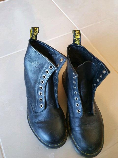 dr martens size 37