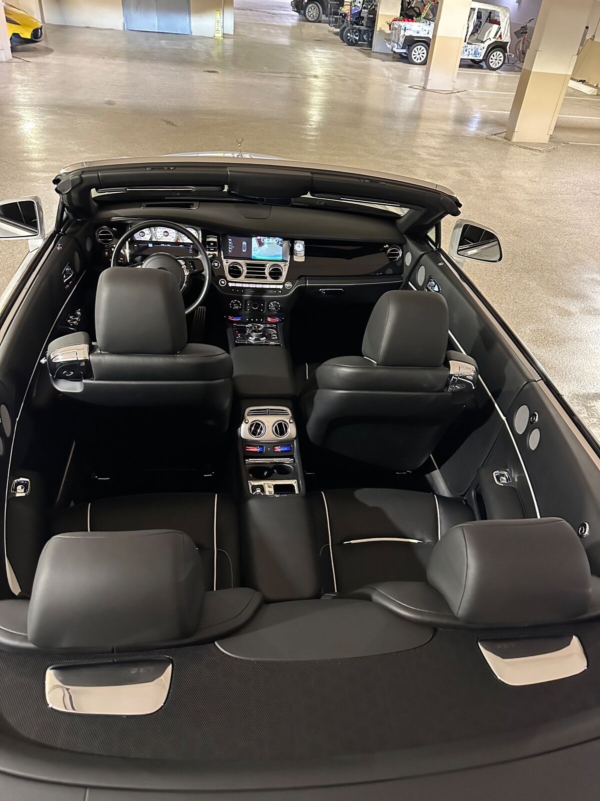 Owner 2019 Rolls-Royce Dawn