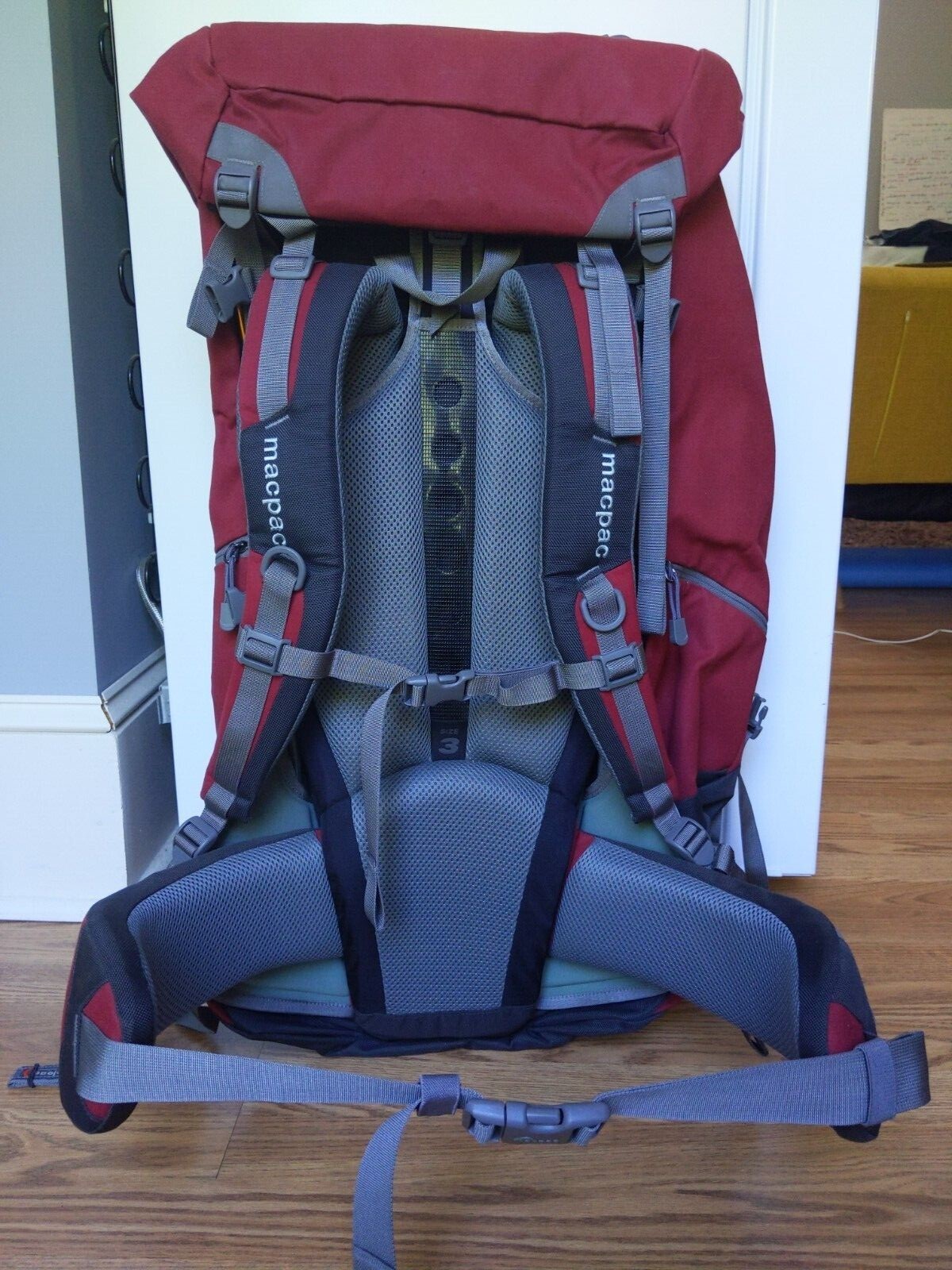 MACPAC Torre 80L Hiking Backpack 