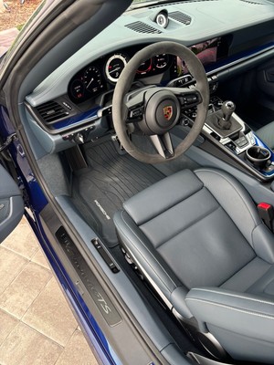 image 4 of interior