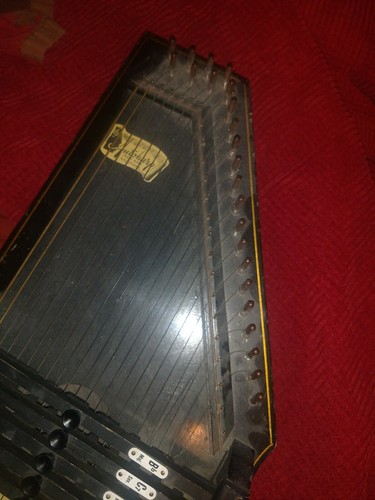 Vintage Oscar Schmidt Autoharp