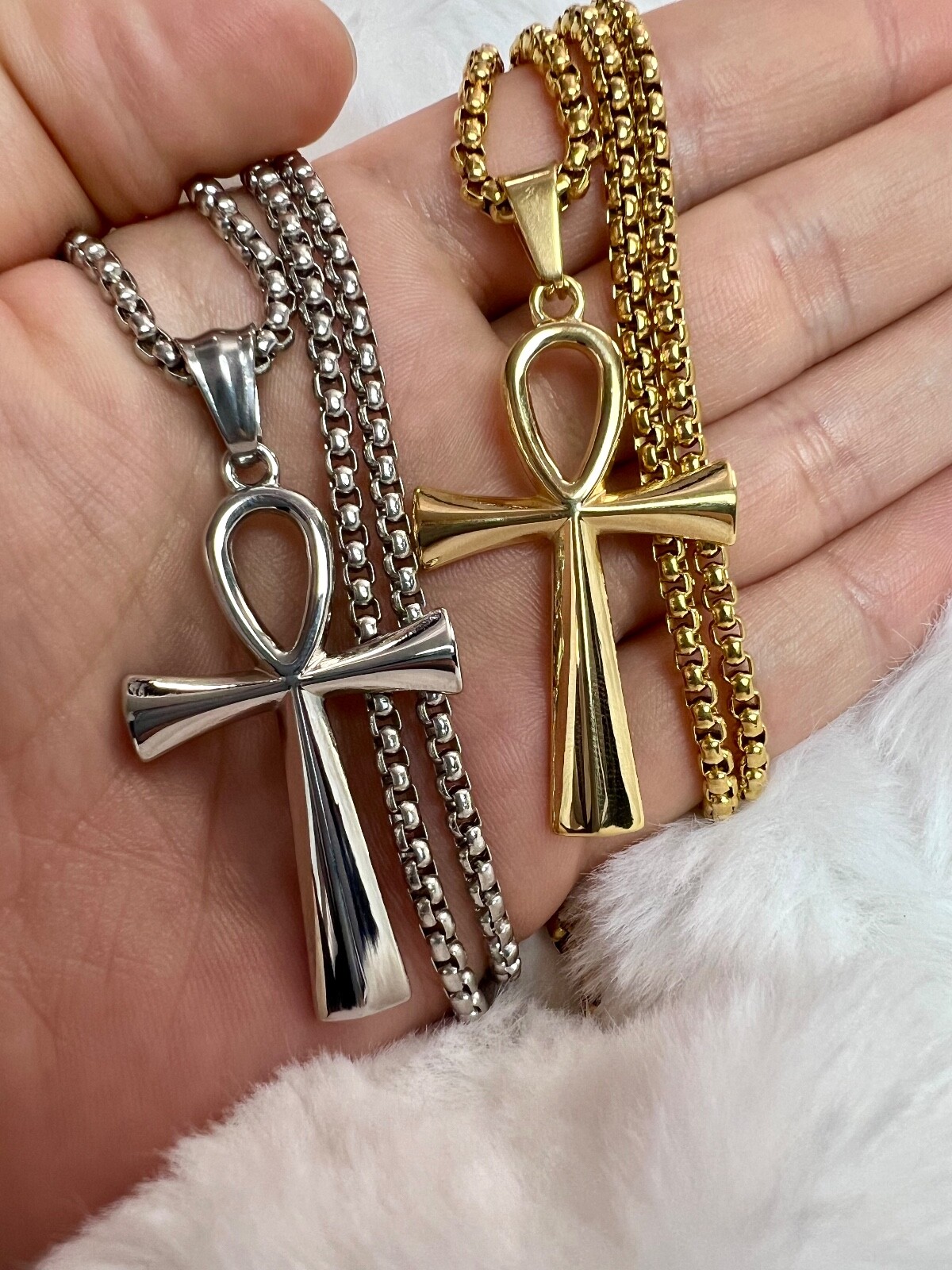 Ankh Necklace レッド size OS Ankh Necklace – The GLD Shop
