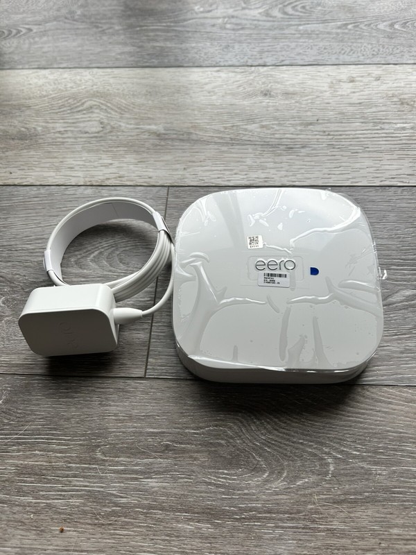 Eero Pro 6 Tri-Band Mesh Wi-Fi K010001 W/ Power Cord