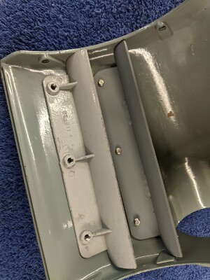 INTERNAL DUST DEFLECTOR AT THE LOWER DRUM GUARD -  DELTA 6 X 48 BELT SANDER