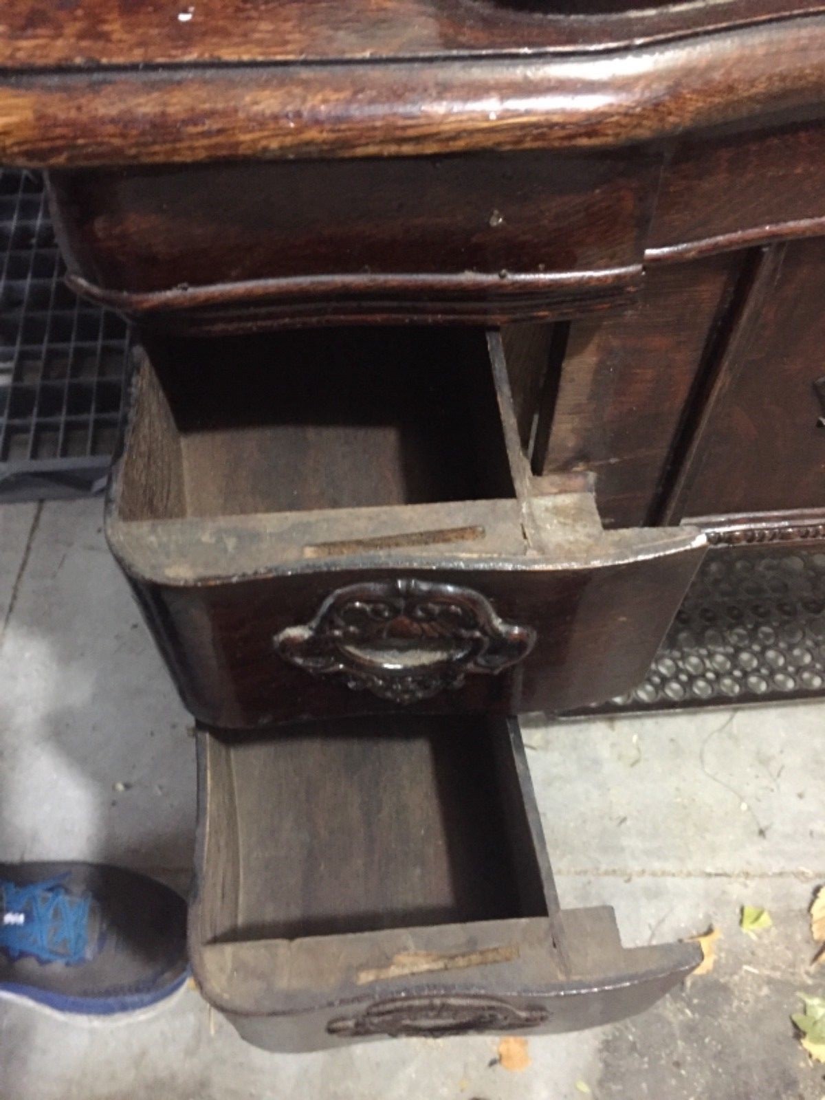 Antique White Treadle Sewing Machine Cabinet Stand Cast Iron in Fargo nd also