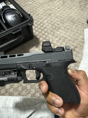 【激レア】ANYONE Red Dot Frenzy 1x17x24 Red Dot Sight Coyote FDE - Vector Optics