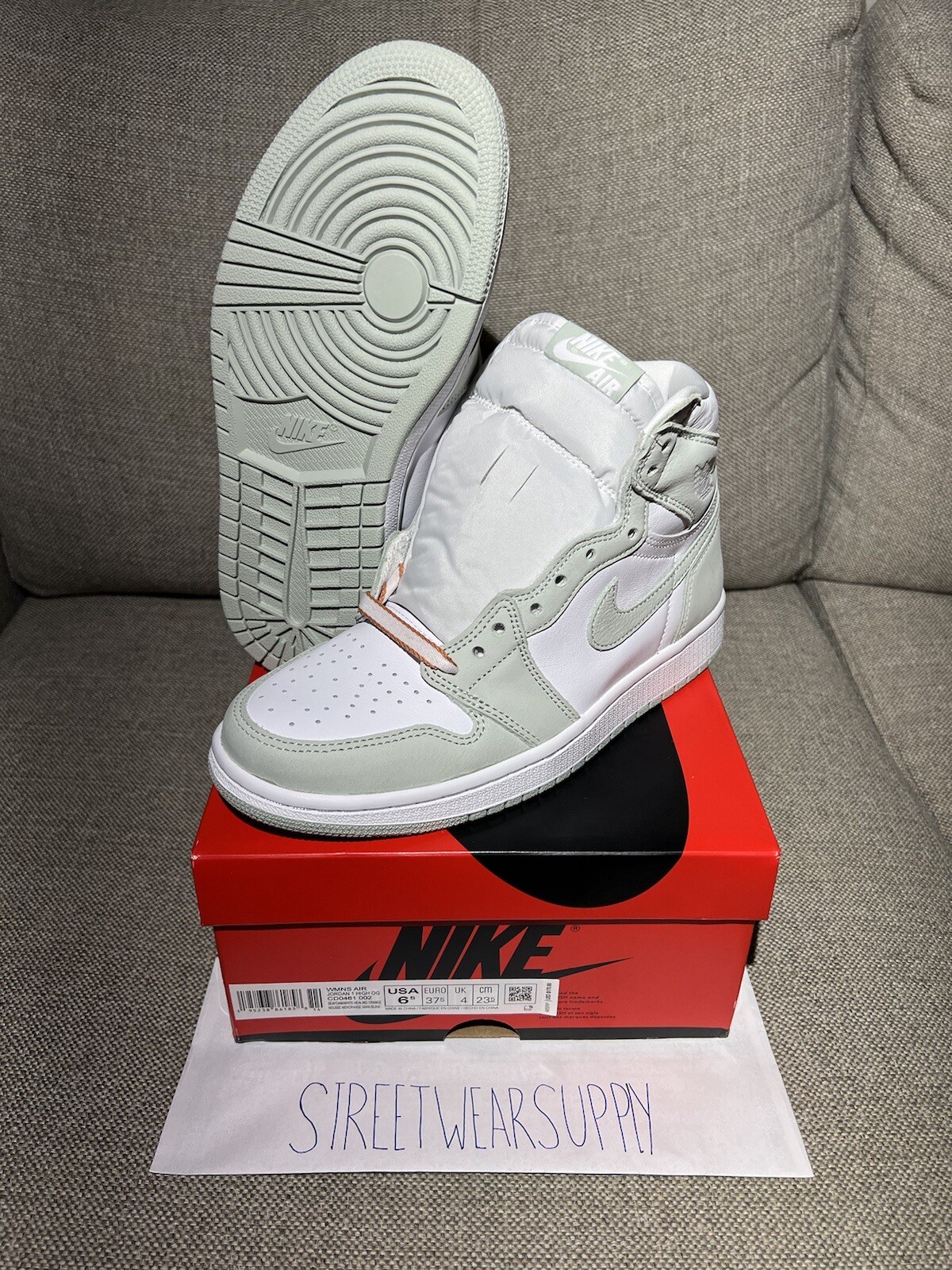 Pre-owned Jordan Wmns Air  1 Retro High Og Seafoam- Size 6.5-9 Cd0461-002 Same-day Ship In Green
