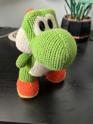Nintendo Mega Yarn Yoshi Toy
