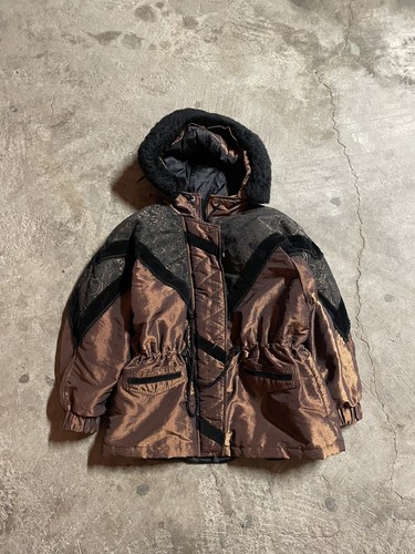 siwem PUFFER FLARE JACKET(タグ、牡丹付き) siwem PUFFER FLARE JACKET(タグ、牡丹付き) SIWEM(シウム