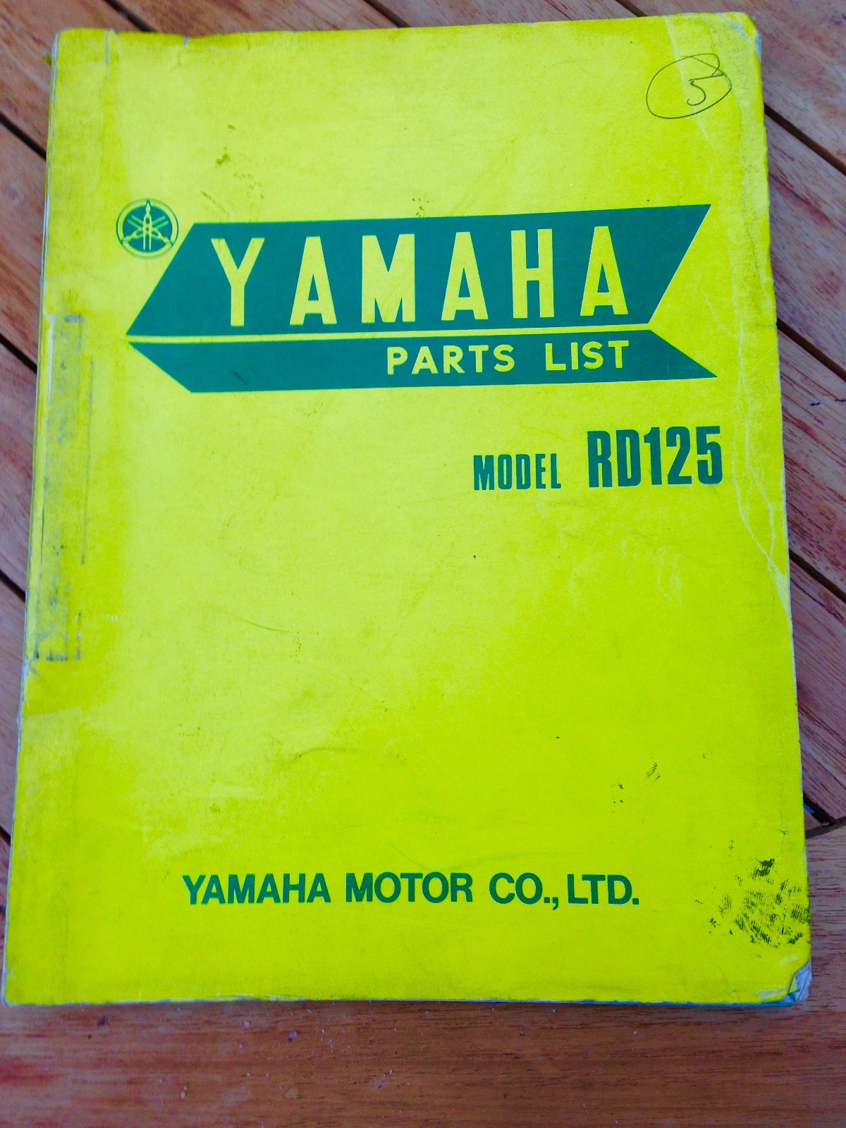 Yamaha RD 125 RD125 GENUINE PARTS LIST January 1973 MODEL PREFIX