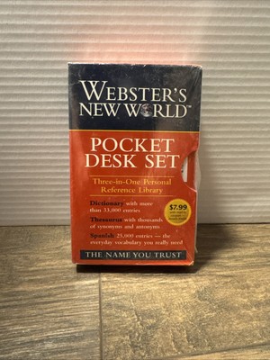 NEW Webster's New World Pocket Desk Set - Dictionary Thesaurus & Style Guide