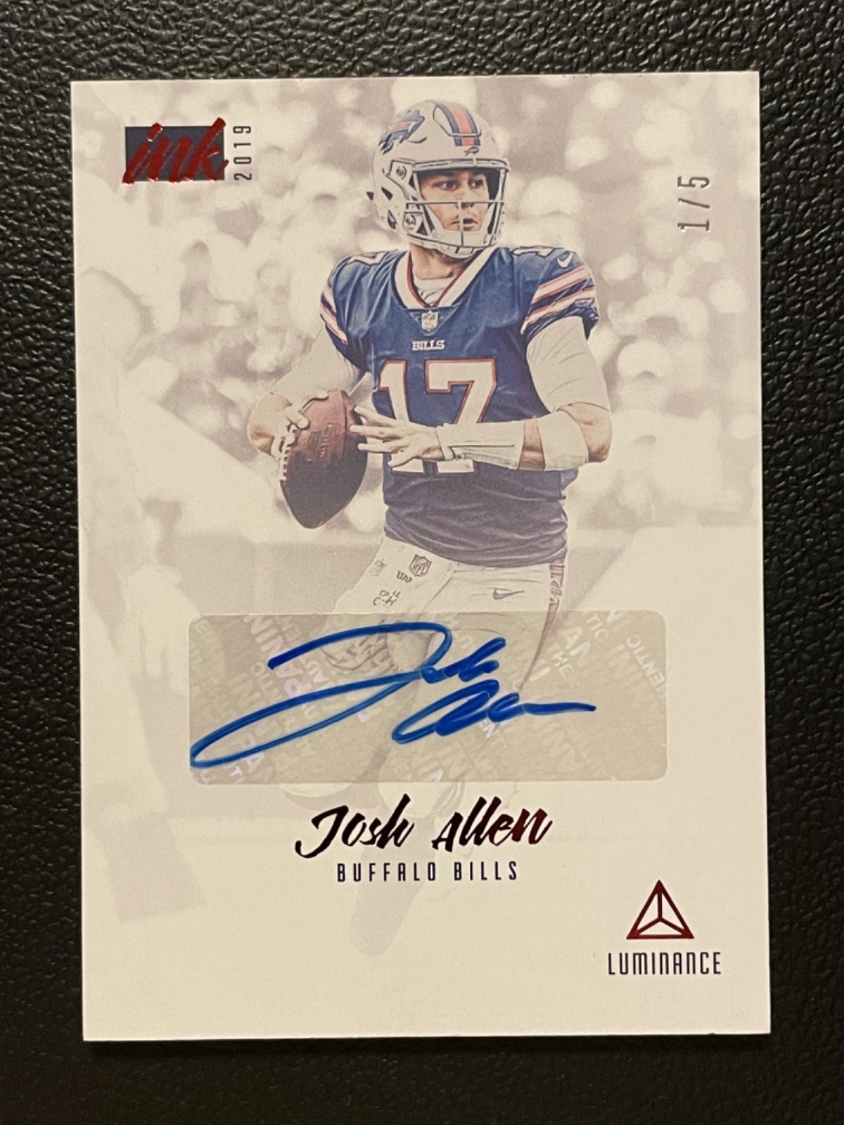 2019 Panini Luminance Ink Red Josh Allen 1/5 Auto Autograph