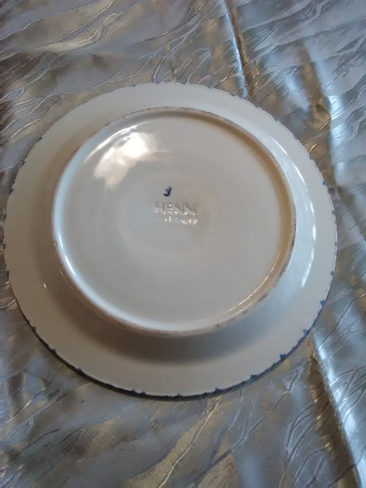 Henn Pottery Blue Spongeware sponged snowflake charger plate never used