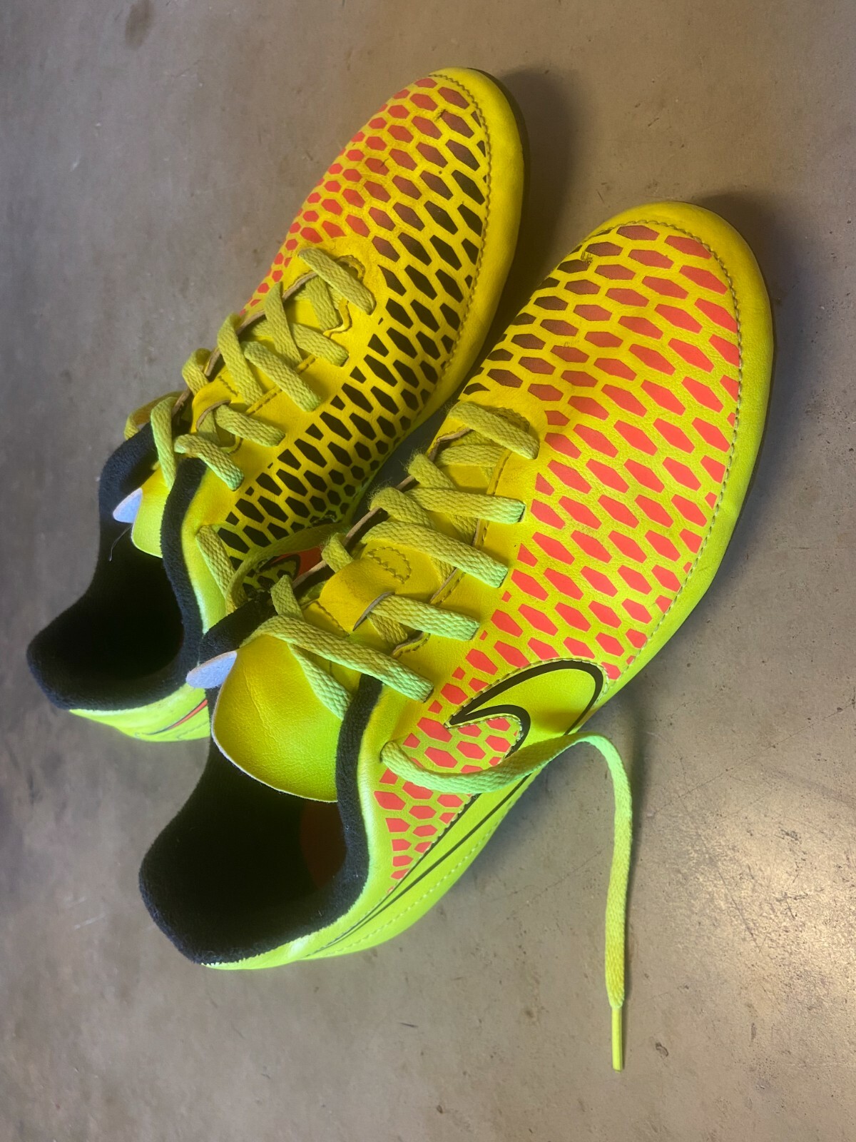 Nike Magista サッカースパイク Nike サッカースパイクmagista - メルカリ