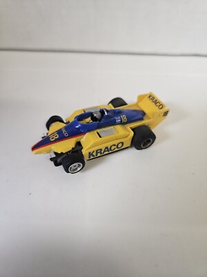 TYCO KRACO YELLOW/BLUE # 18 F1 INDY SLOT CAR 
