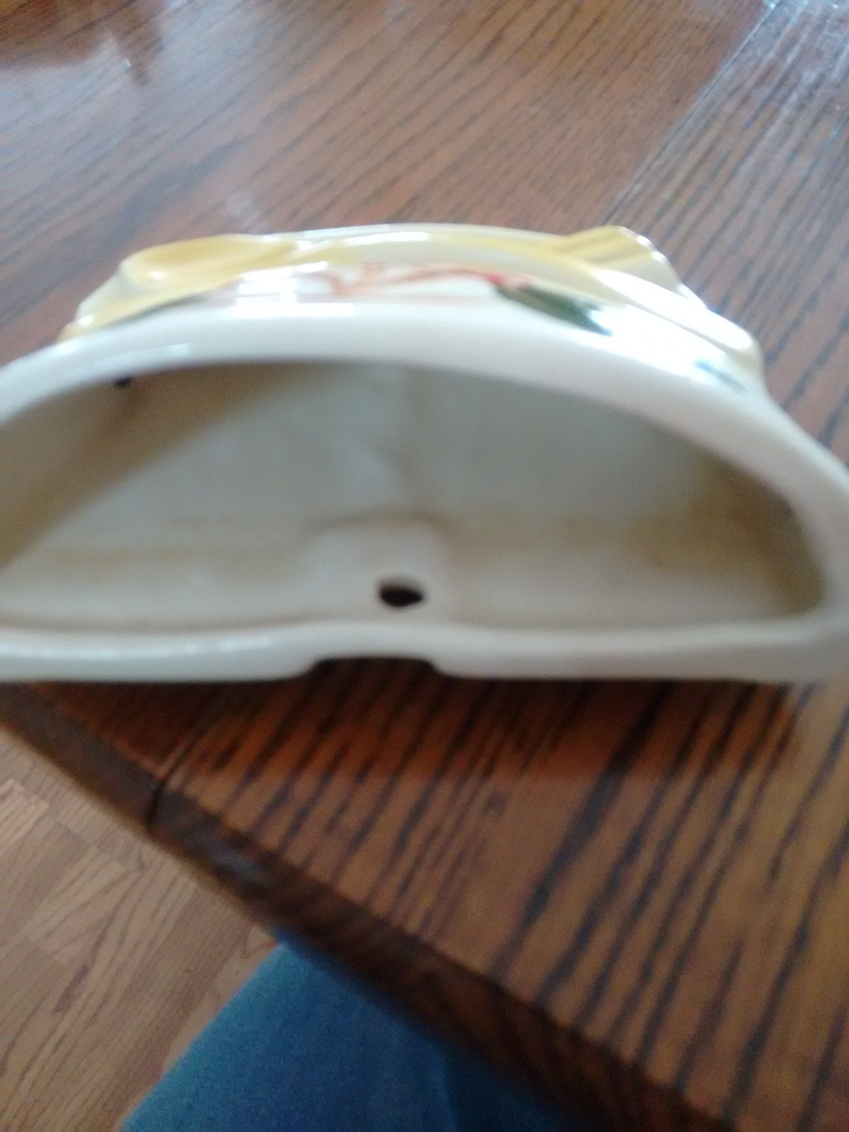 vintage kitchen wall hanging/planter