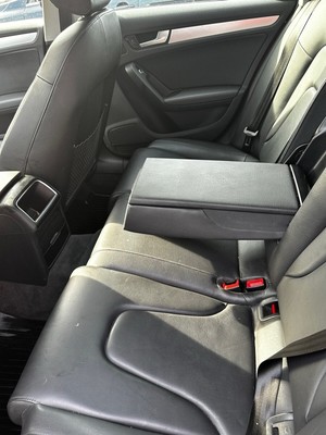 image 4 of interior