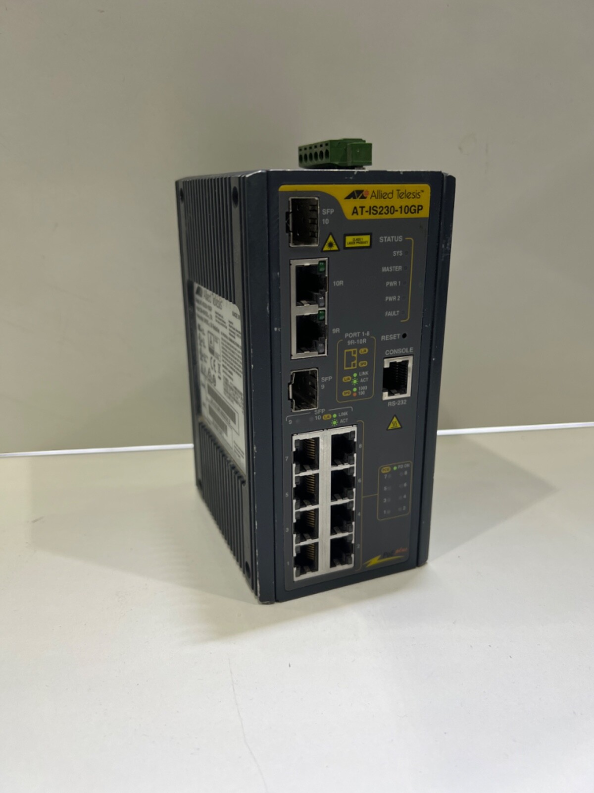 Allied Telesis 8 PORT 10/100/1000TX P Switch - Switch (AT