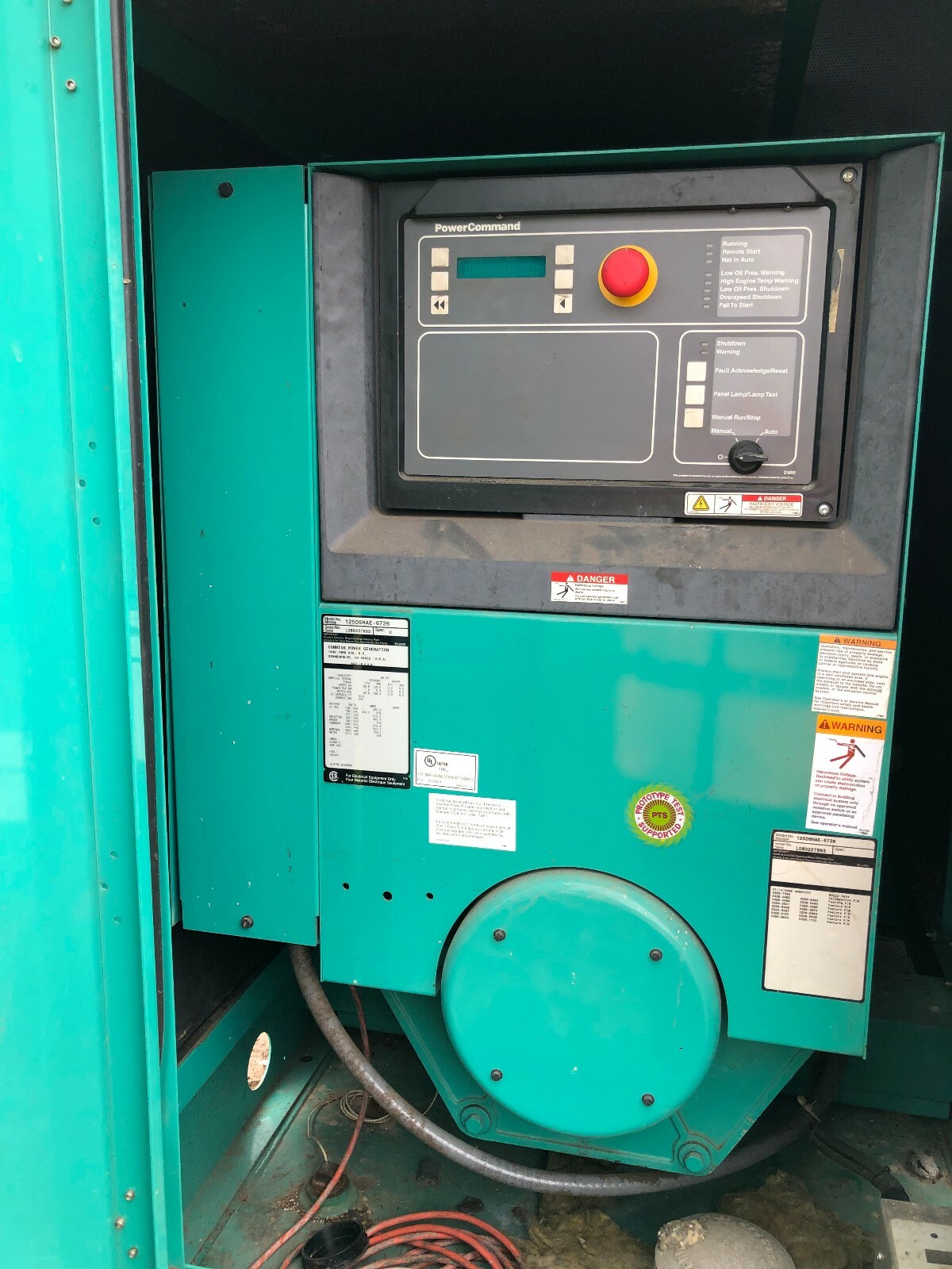 125 kW Cummins Generator, enclosed with base tank