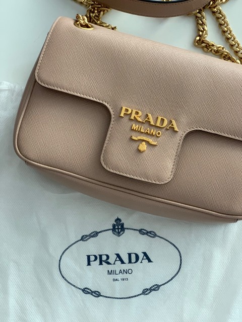prada bag packaging
