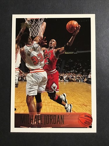 その他 PSA8 Topps Chrome 139 Michael Jordan Michael Jordan 1996 Topps Chrome #139 Base Price Guide