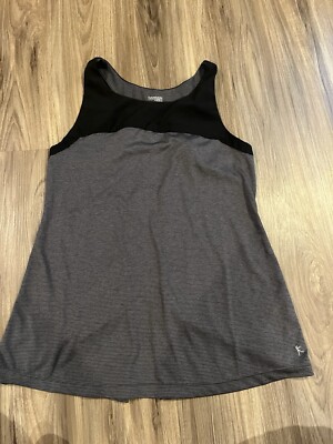 Womans Small (4/6) Danskin Now Dri More Shirt