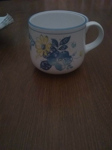 Noritake Good Times cup and saucer 12 available