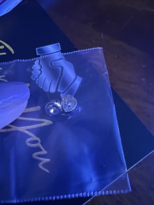Foto dell'oggetto di un acquirente verificato