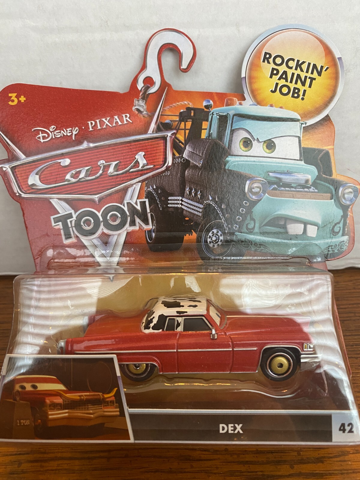 Disney - Cars　ダイキャストカー Disney Pixar Cars Die-Cast Night Vision Lightning McQueen