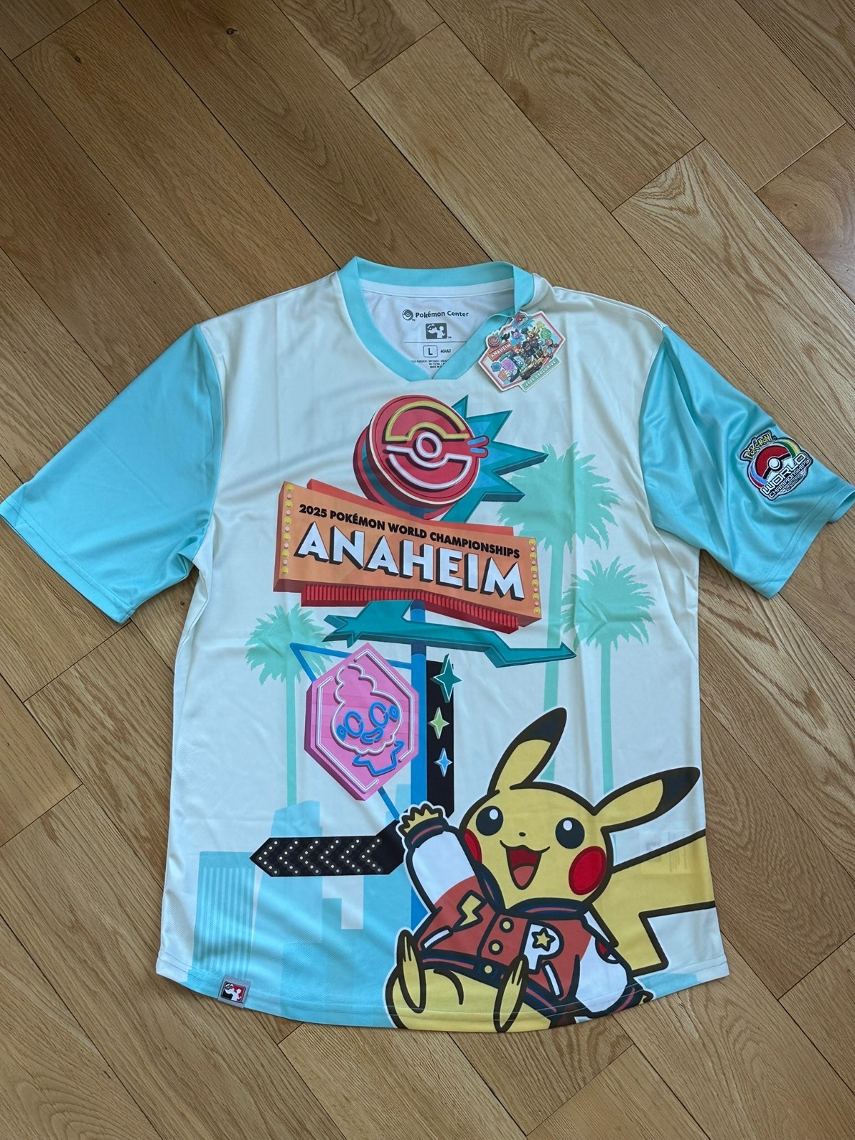 WCS 2025 anaheim youth XL ピカチュウデザイン パーカー XL WCS 2025 ポケモン アナハイム フーディ ピカチュウ パーカー