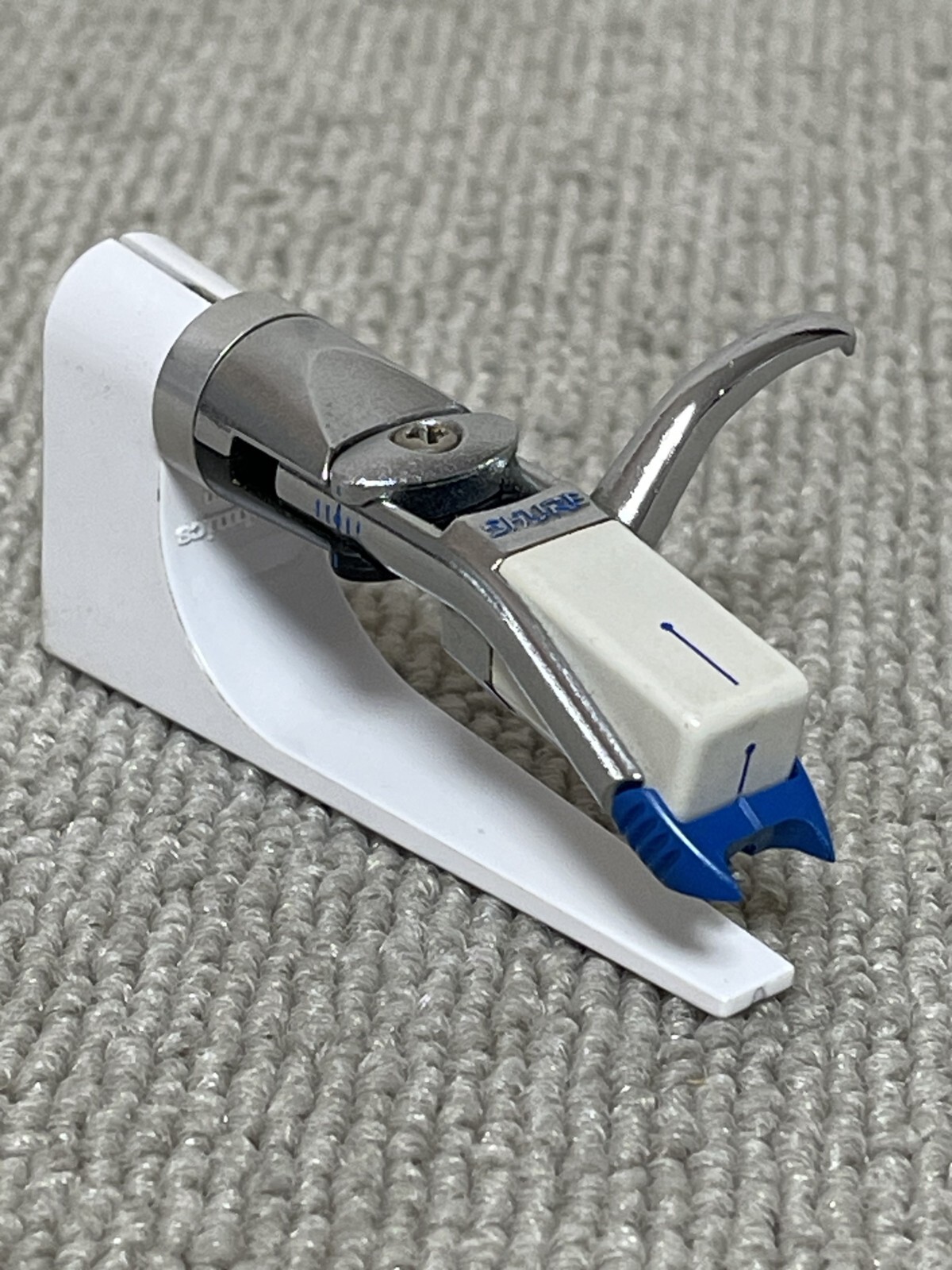Shure Whitelabel DJ Needle ホワイトレーベル $_57.JPG?set_id=880000500F