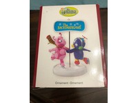 backyardigans crocs