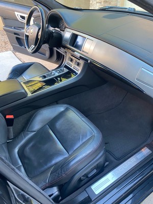 image 12 of interior