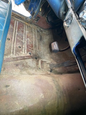 image 5 of interior