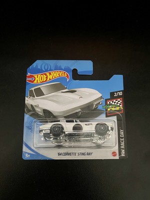 Hot Wheels '64 Corvette Stingray White (B42) 10/250 2021