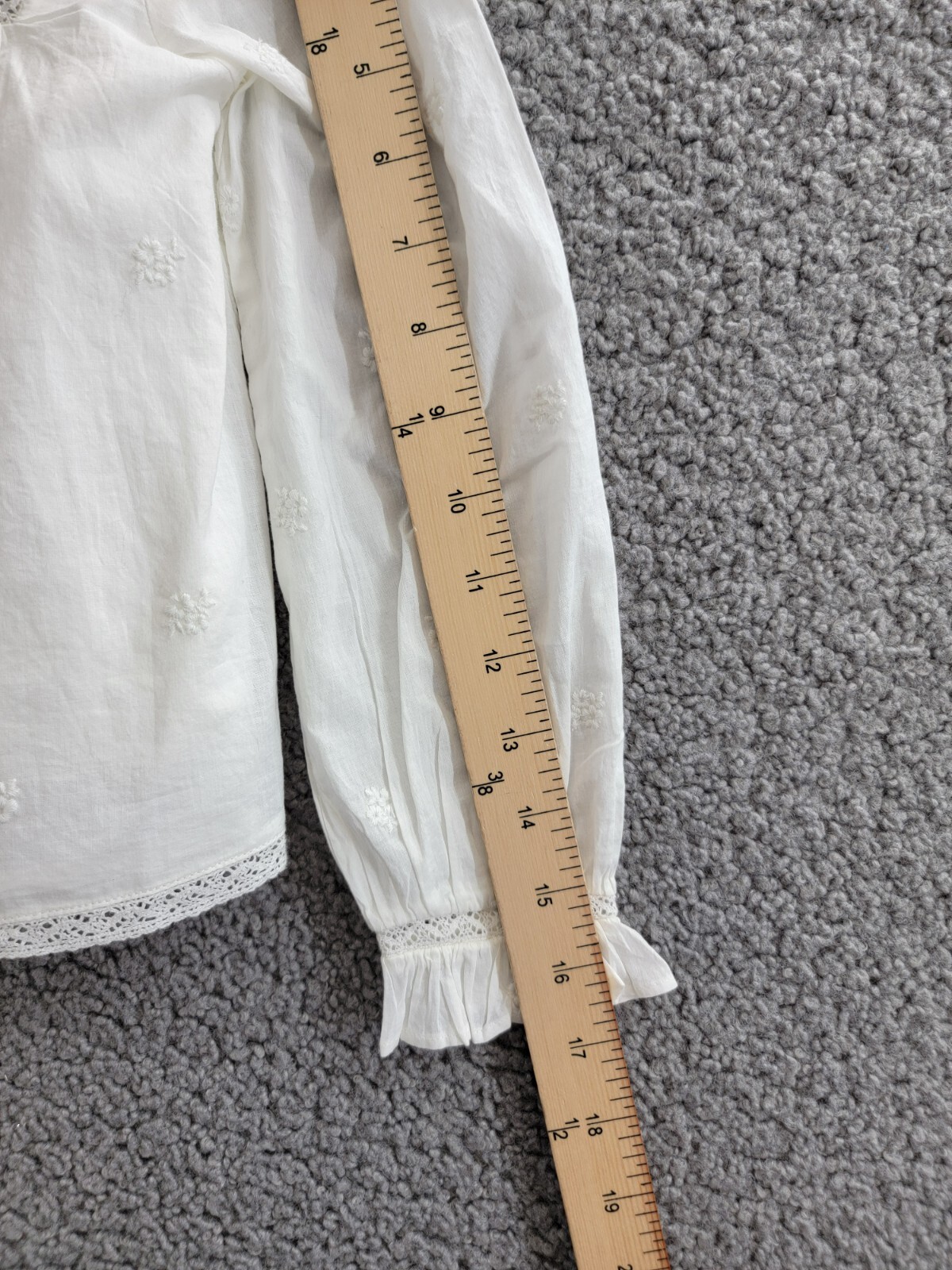 Ralph Lauren Embroidered Voile Top Girls' 6 White Collared Ruffled Button Back - Picture 5 of 17