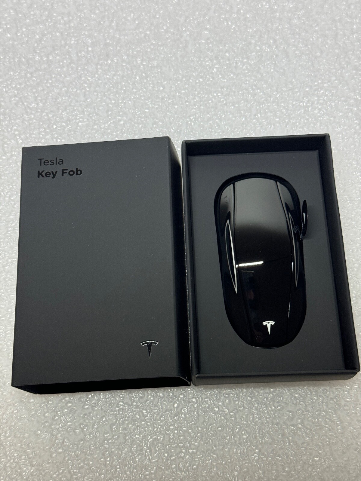 【新品】テスラモデル3/モデルY用キーフォブ テスラリモートキー　key 2個セット【新品未使用】テスラモデル3/モデルY用キーフォブ