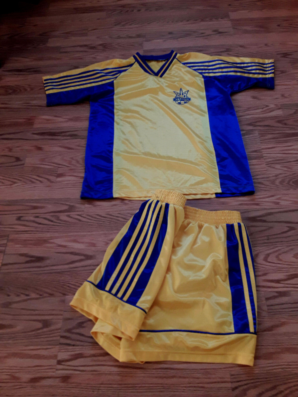 Adidas Ukraine national team replica jersey kit  size M or L