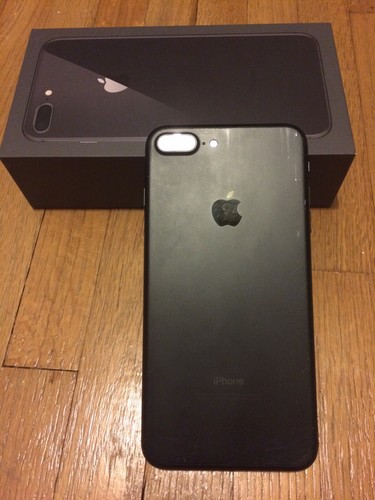 Apple iPhone 7 Plus - 128GB - Jet Black (Unlocked) A1661 (CDMA + GSM)