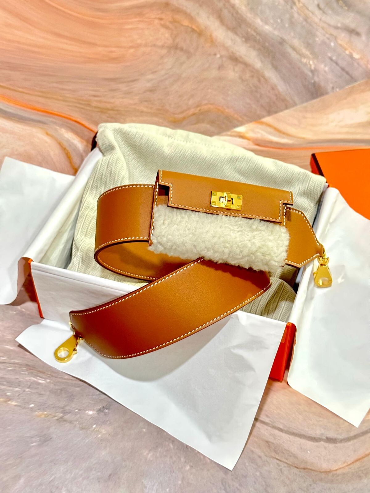 BNIB HERMES STRAP BAG KELLY POCKET PLUCH TEDDY GOLD SWIFT
