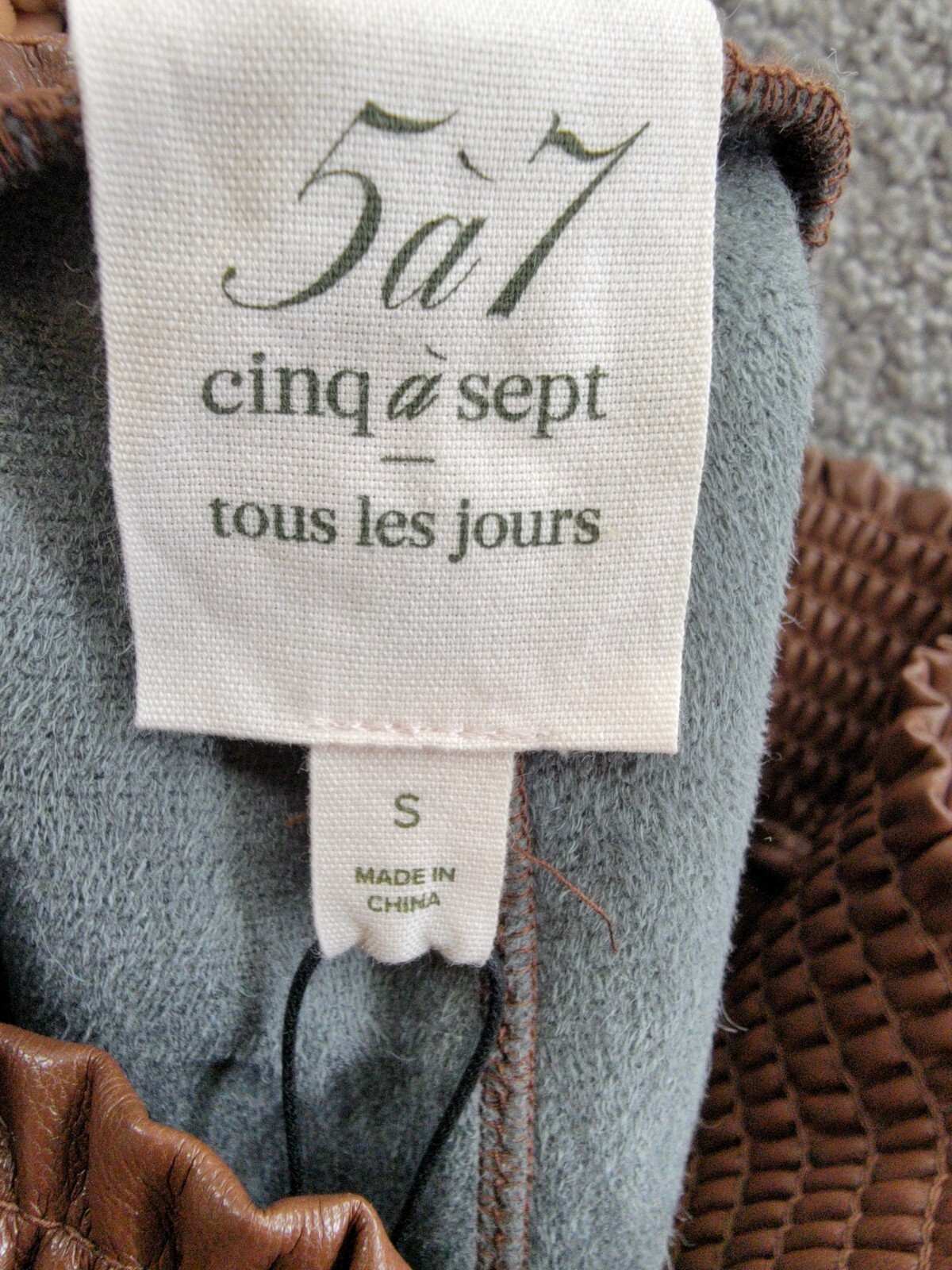 Cinq à Sept Jenning Vegan Leather Cargo Pants Women's S Espresso Pullon Style - Picture 10 of 17