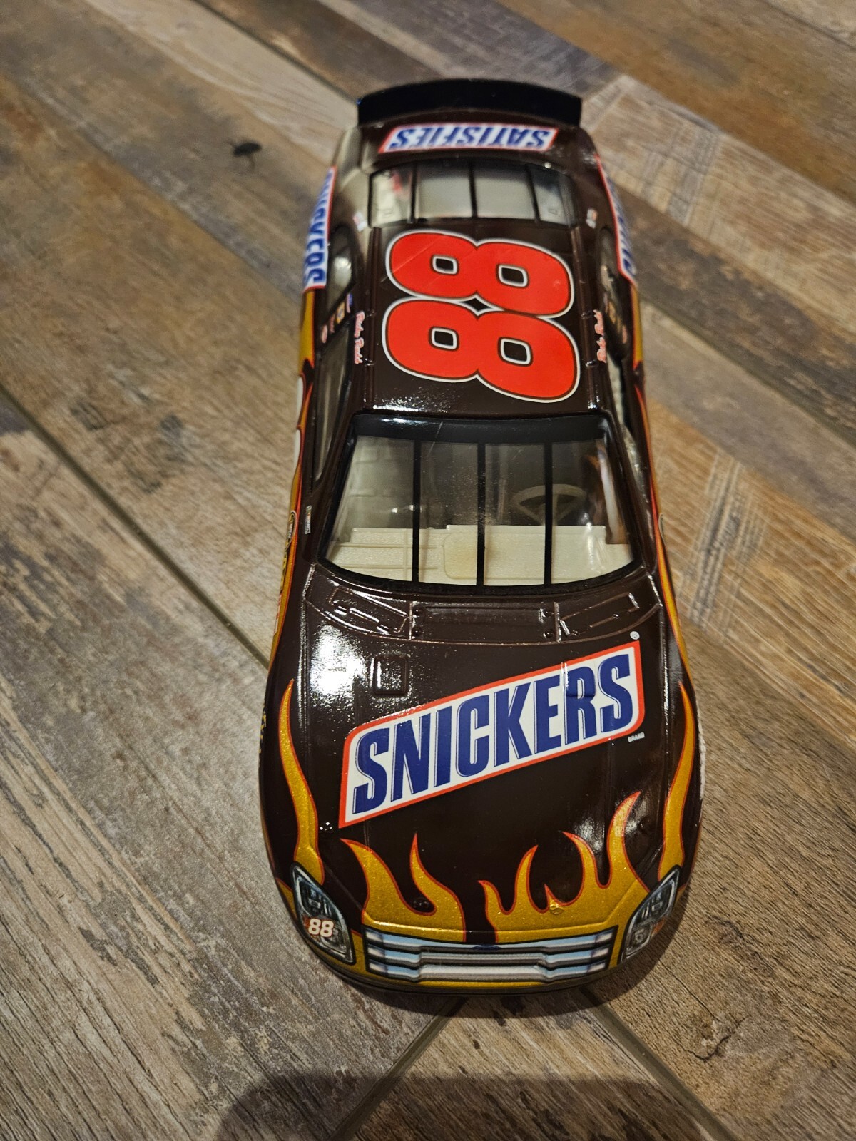 ルーニーテューンズNASCAR公認 1/24scale❸ 2007 Winner's Circle NASCAR #88 Ricky Rudd Snickers 1 24