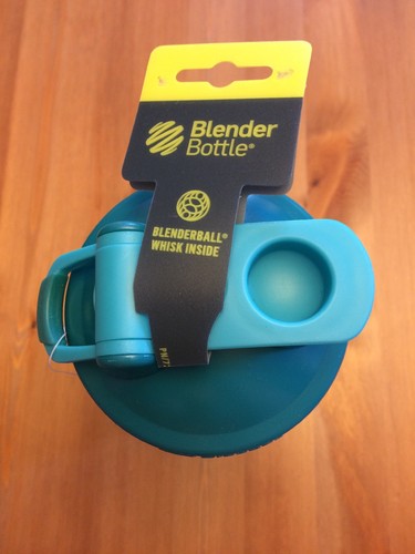 32 OZ. BLENDER BOTTLE CLASSIC™ (WITH LOOP) PROTEIN SHAKER  BPA FREE BLUE A1