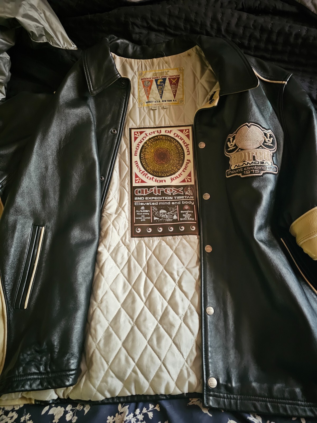 Vintage 90s AVIREX Leather Jacket Size 6XL EXPEDITION TIBETAN. Vintage 90s AVIREX Leather Jacket Size 6XL EXPEDITION TIBETAN.