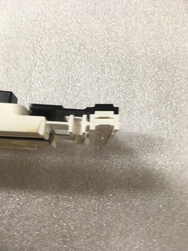 Yamaha Replacement keys for P-35 bottom three keys.A-B flat-B