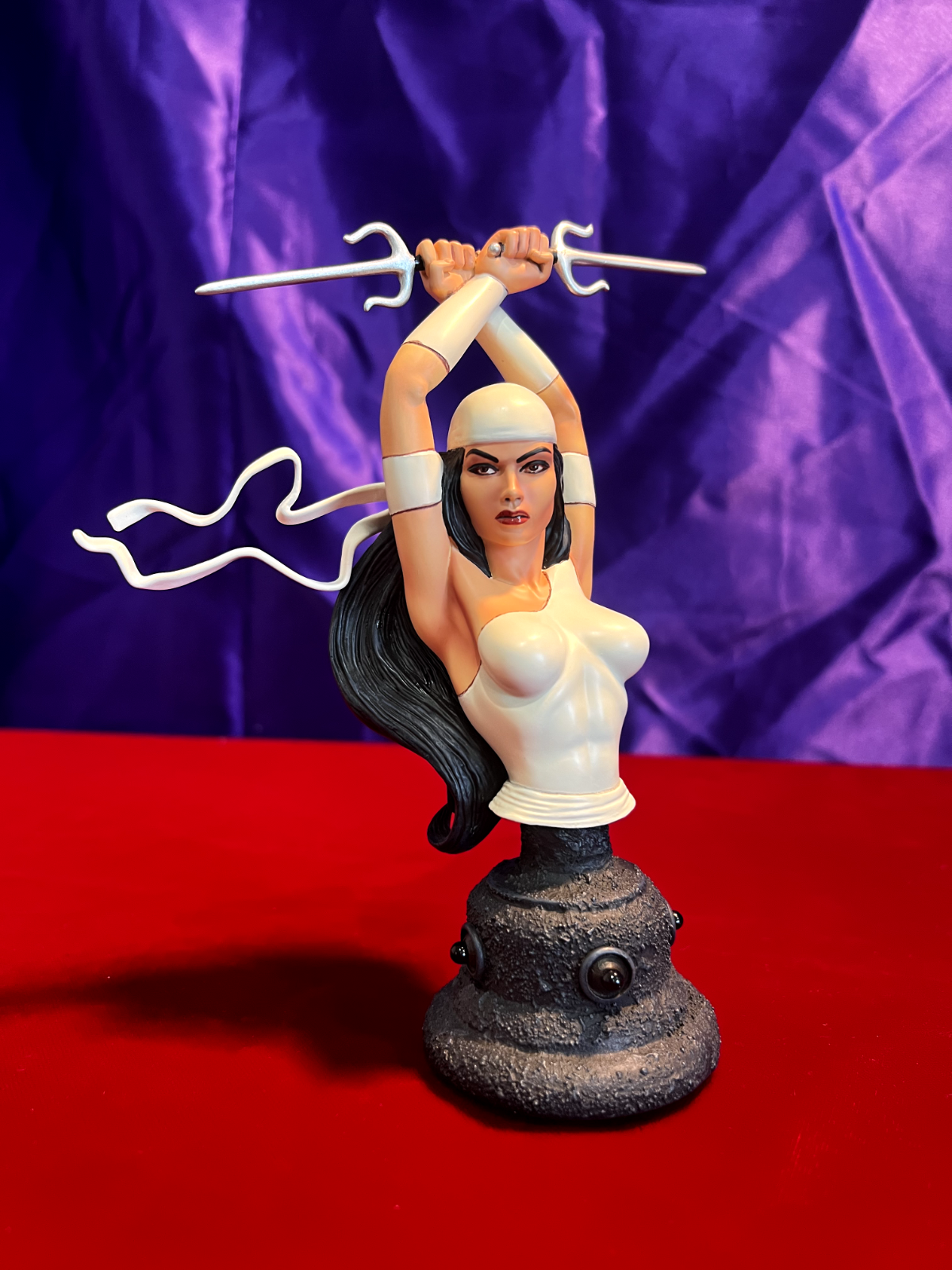 ✿ ELEKTRA MINI-BUST / MARVEL Elektra Bowen Designs White Costume Version Mini Bust Statue