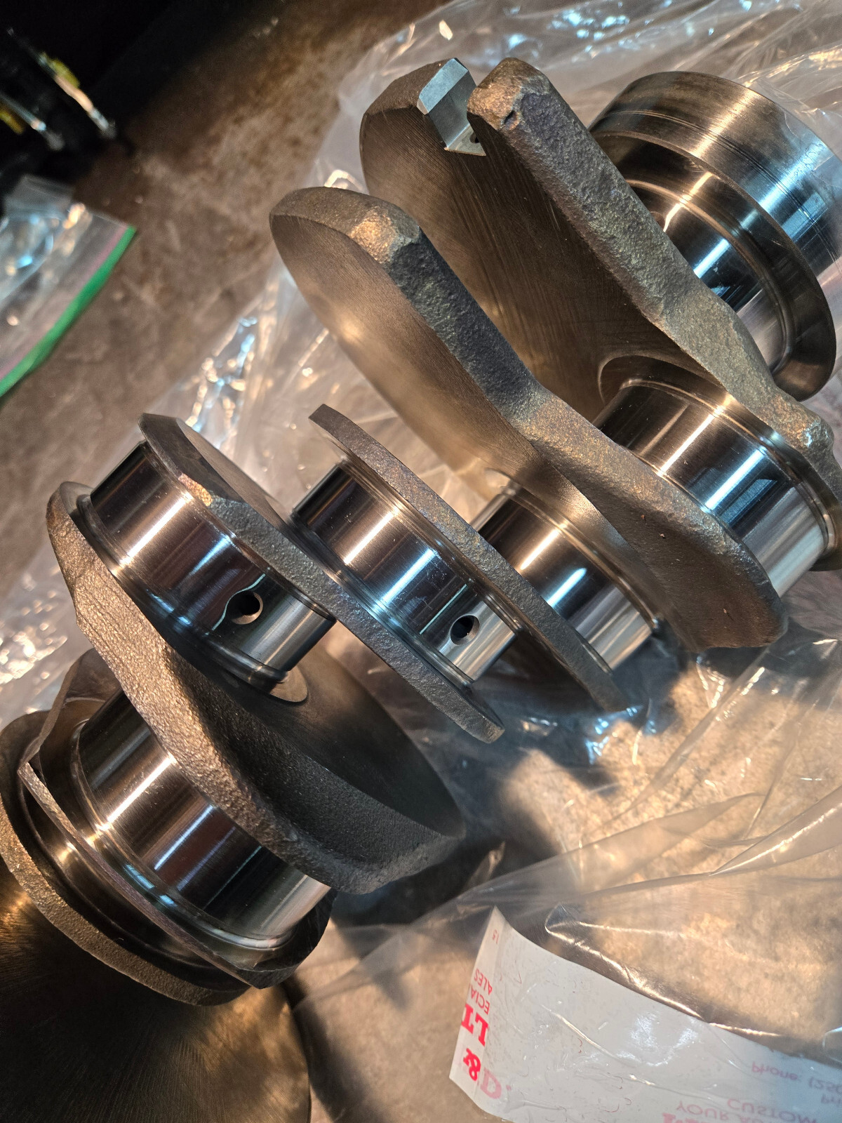 3.0L ECODIESEL CRANKSHAFT 68147110AA, 68147110AB - Picture 9 of 11