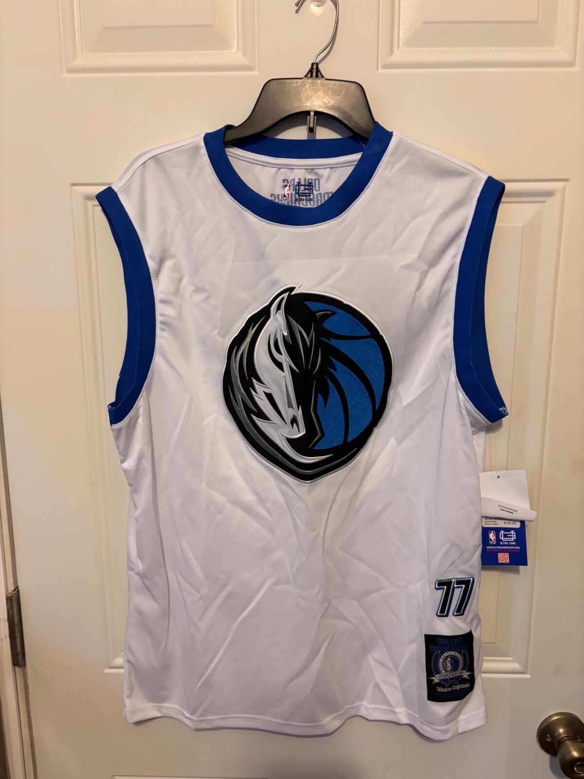 Dallas #77 luka dončić GameJersey M $_12.JPG?set_id=880000500F